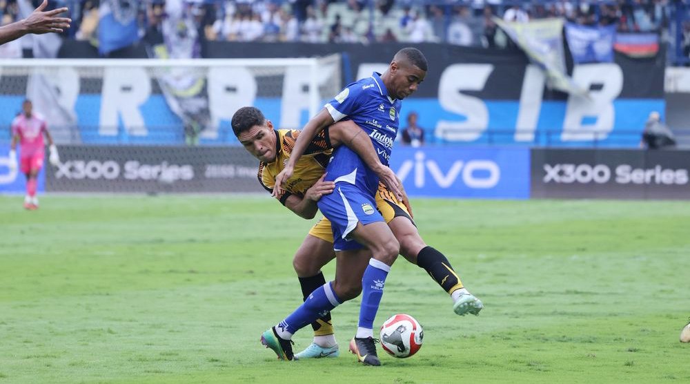 Barros dan Julio Cesar Jadi Tumpuan PERSIB di Putaran Pertama