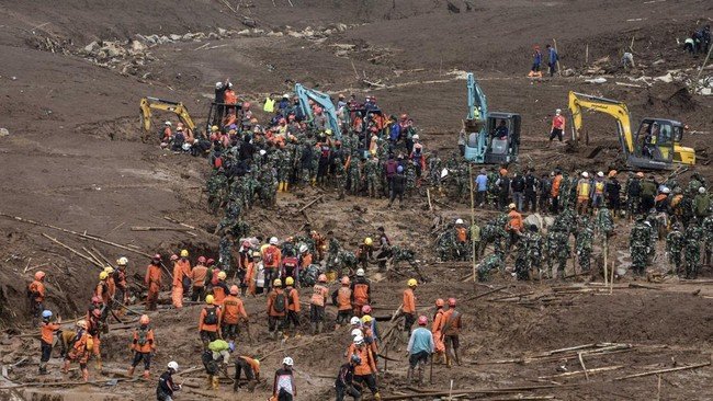 Duka Cisarua: 50 Kantong Jenazah, Tim DVI Terus Bekerja Mengungkap Identitas