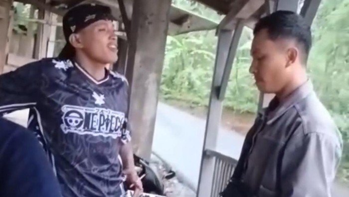 Kritik Jalan Rusak Berujung Intimidasi, Warga Garut Angkat Suara soal Ruang Aman Kritik Publik