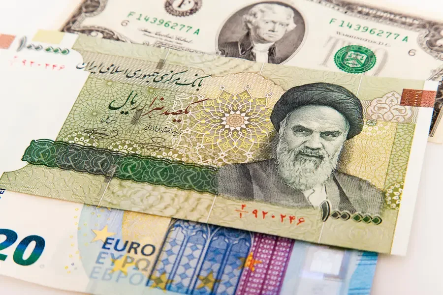 Riyal Bernilai Nol Dollar, Warga Iran Hadapi Krisis Daya Beli Terparah Sejak Revolusi 1979