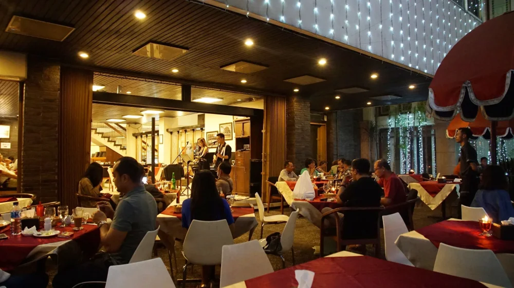 5 Rekomendasi Terfavorit Tempat Bukber di Braga Bandung dengan Menu Nasi yang Menggoda!