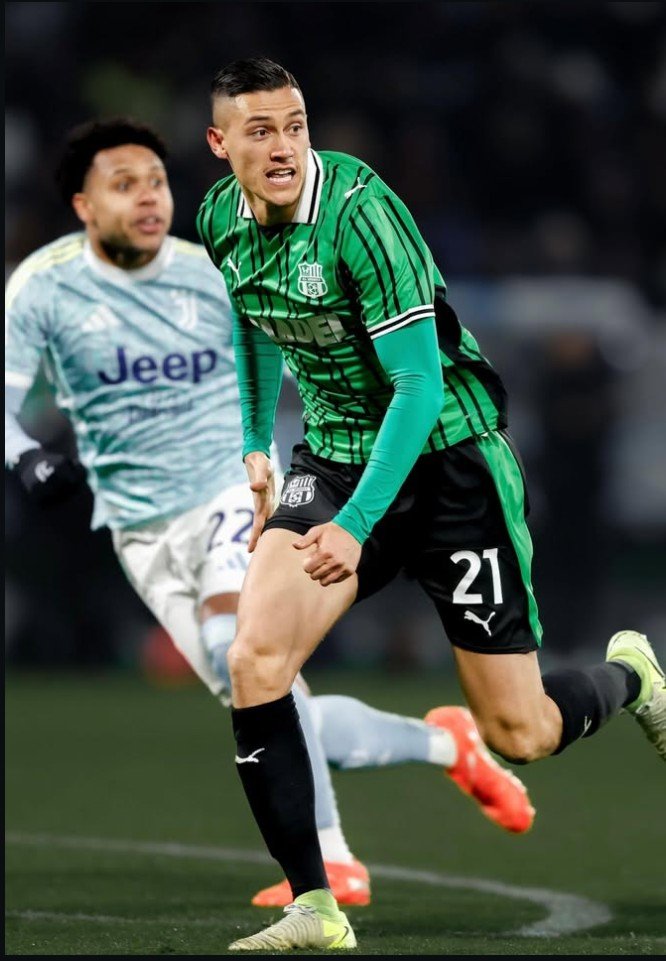 Ditekan Kritik Usai Dibantai Inter, Jay Idzes Dipercaya Bangkit di Markas Udinese