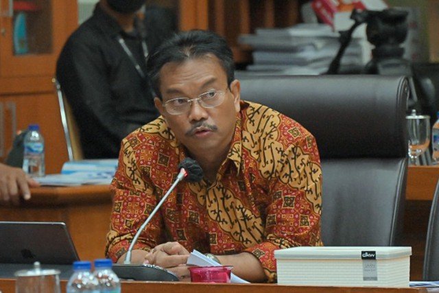 Untuk Dongkrak Ekonomi, Edy Wuryanto Minta THR Diberikan H-14 Lebaran