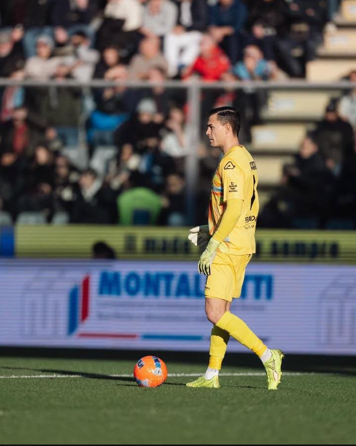 Tiga Poin Inter Tertutup Asap Flare, Audero Jadi Korban dan Lautaro Buka Suara