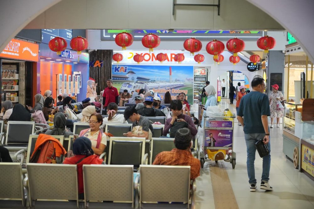 Jelang Libur Imlek 2026, Penjualan Tiket KA Daop 2 Bandung Tembus 43 Ribu