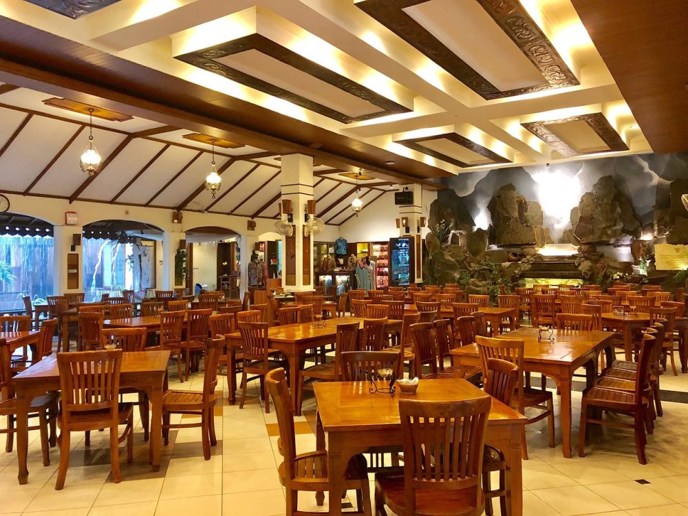 7 Tempat Bukber Bandung Murah Terbaik untuk 50 Orang, Menu Nasi & Harga di Bawah 50 Ribu!