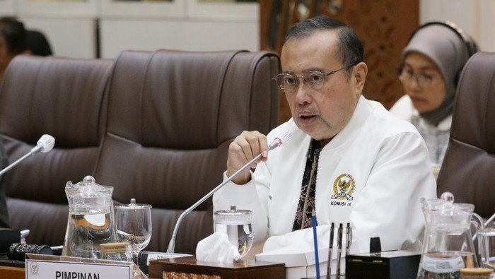 Yahya Zaini Dorong Pemerintah Mitigasi Ancaman PHK 4.000 Buruh Nike