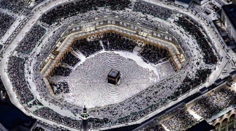 Malam 29 Ramadan, Masjidil Haram dan Nabawi Siap Sambut Jutaan Jemaah