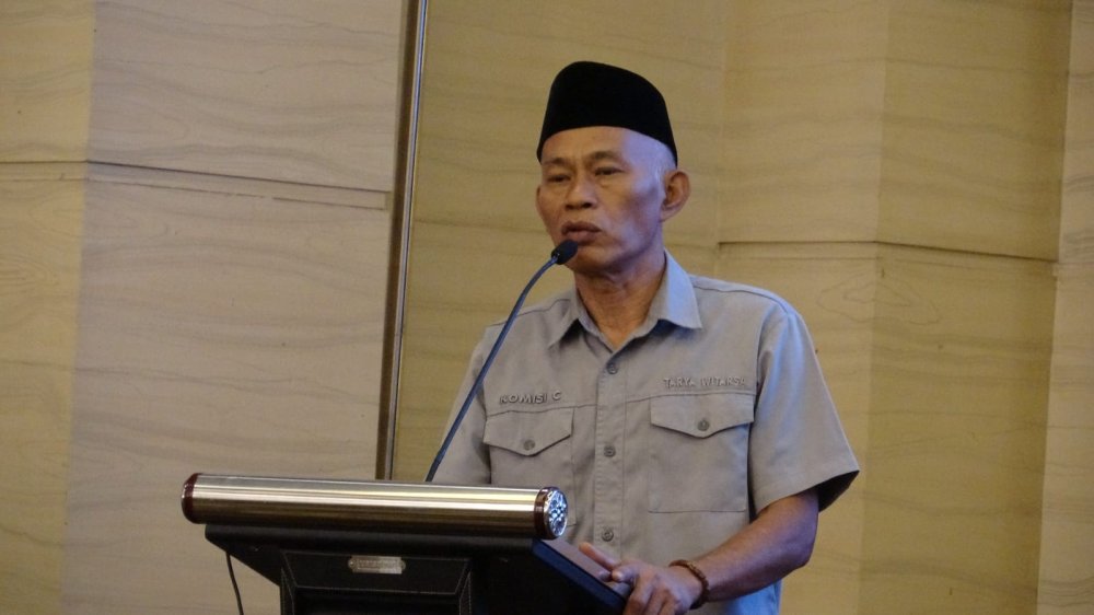Tarya Witarsa Soroti Kerusakan Plafon RSUD Bedas Pacira