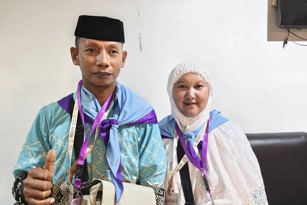 Tukang Becak Kamiseng Naik Haji dari Celengan