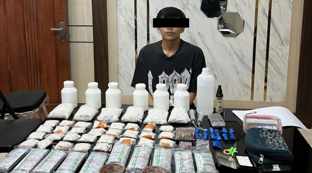 Gerak Cepat, Polisi  Amankan Tiga Tersangka Peredaran Obat Terlarang dan Tembakau Sintetis
