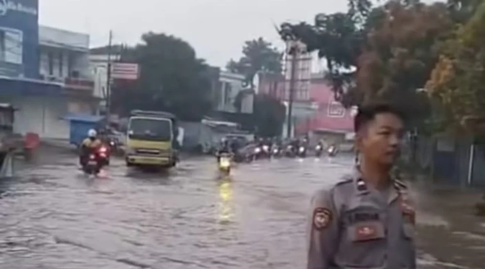 Update Banjir Dayeuhkolot Hari Ini, Sejumlah Titik Sudah Bisa Dilalui