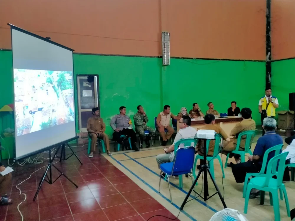 DPUTR Paparkan Lima Poin Penting di Musdes Banjir Cisunggalah