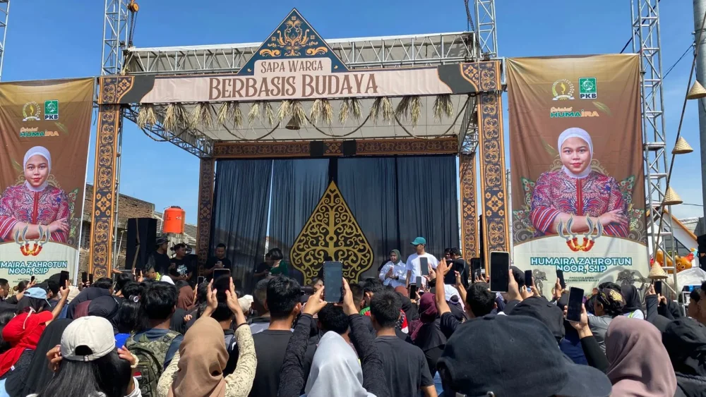 Humaira Sapa Warga di Sukaraja, Ajak Pemuda Peduli Lingkungan dan Pendidikan
