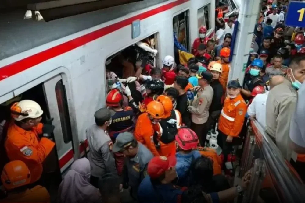 86 Korban Tabrakan Kereta di Bekasi Timur, Berikut Daftar Namanya