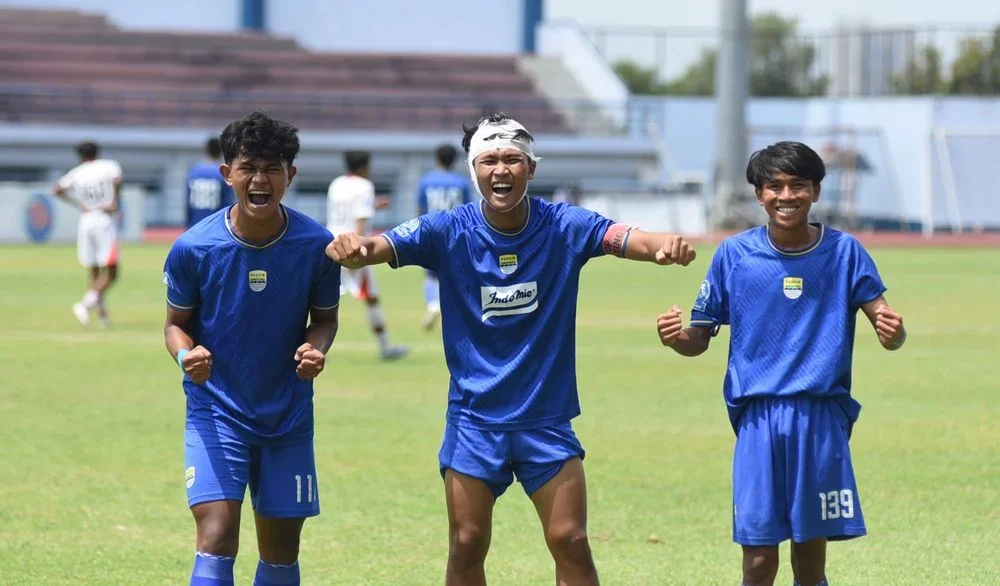 Persib U18 Menang 4-0 atas Persis Solo, Kokoh di Puncak Klasemen