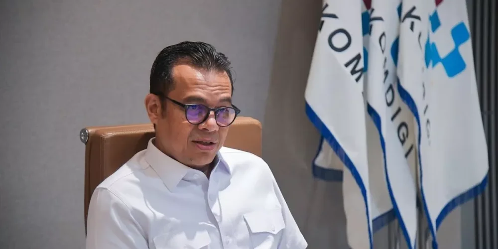 Pemerintah Dorong Tata Kelola AI, Manusia Jadi Pengendali Utama