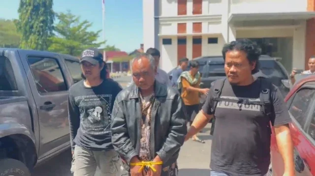 Usai Ditangkap Polisi, Asyhari Beri Pengakuan soal Kasus Pelecehan Santriwati