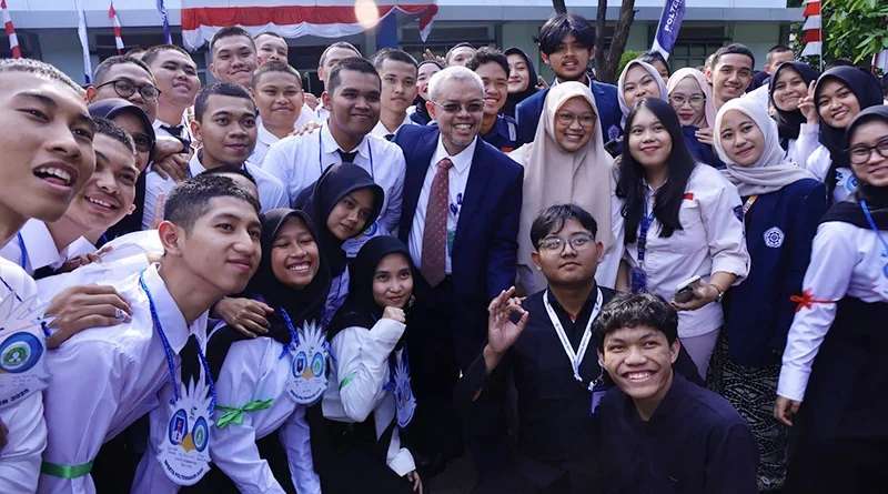 Peminat Meledak, Polteknaker Tambah Waktu Pendaftaran!