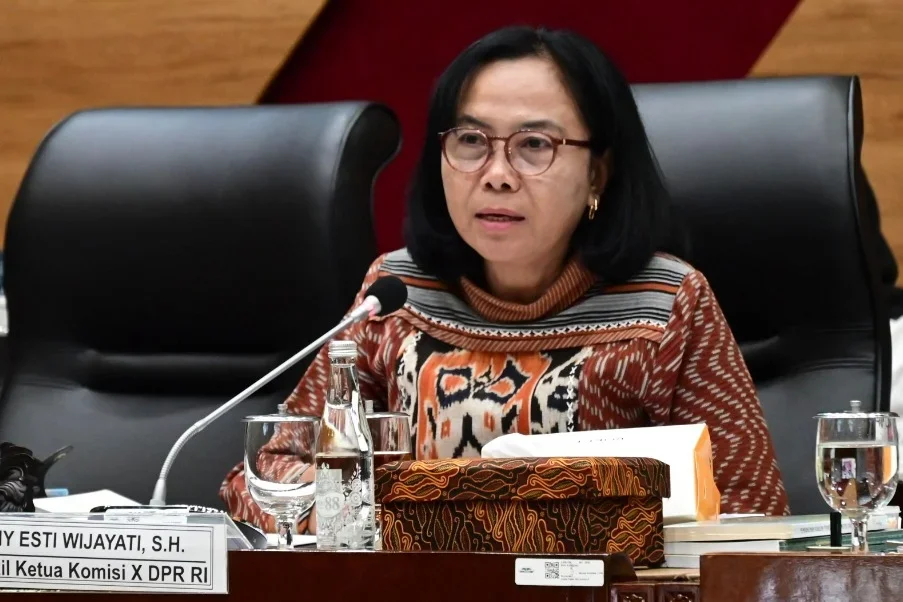 Sebut Pendidikan Penting untuk Anak Bangsa, DPR: Negara Harus Hadir