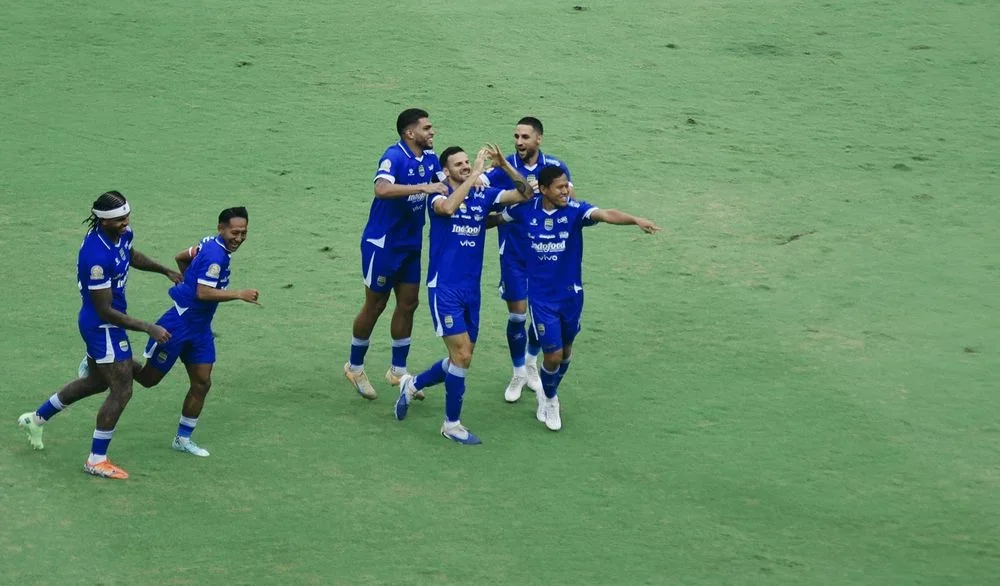 Matricardi Bawa Persib Ungguli PSIM di Babak Pertama