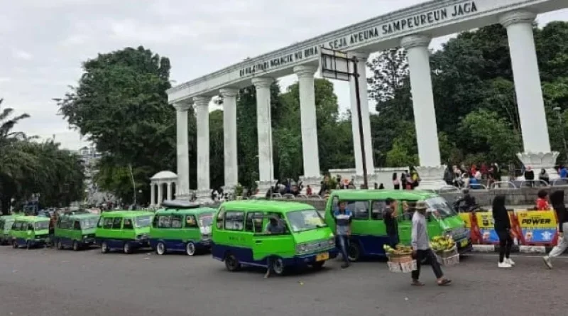 1.780 Angkot Tua di Bogor Terancam Ditertibkan