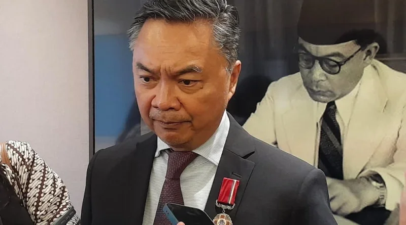 Lima Saran Dino dan Respons Istana Soal Diplomasi