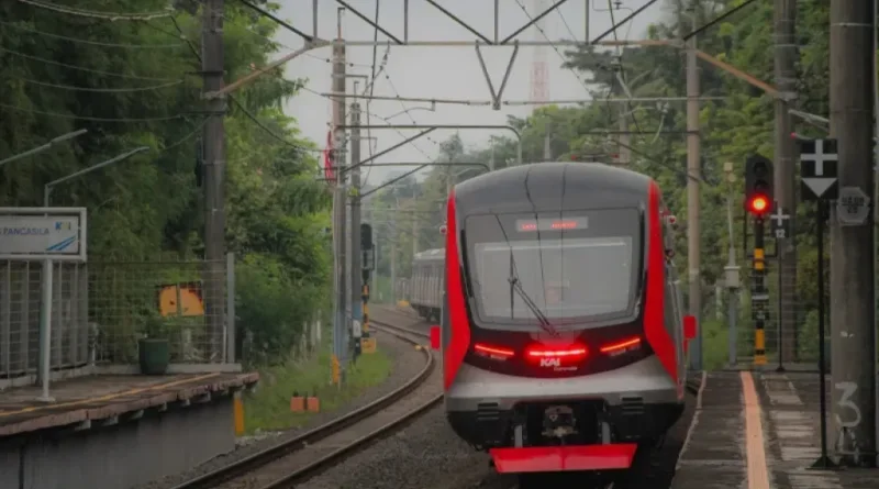 Pria Diturunkan dari KRL Diduga Lecehkan Penumpang