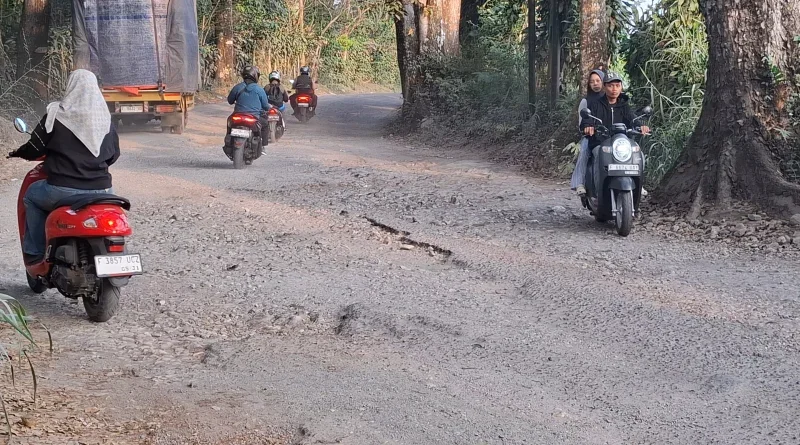 38 Persen Jalan Kabupaten Sukabumi Perlu Penanganan, Kerusakan Berat Mendominasi