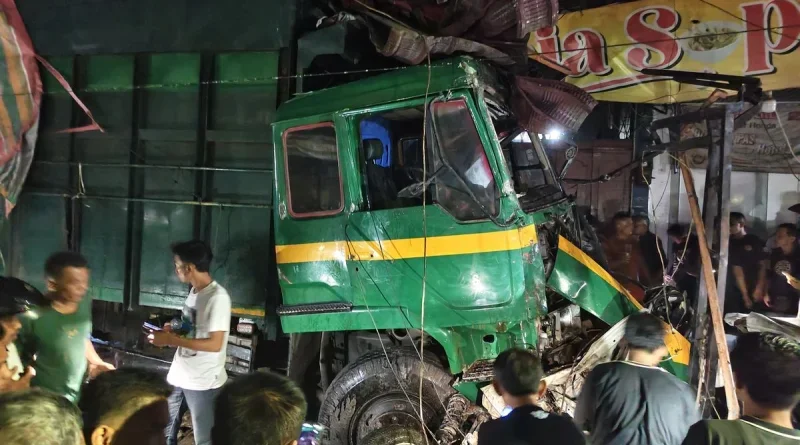 Kronologi Kecelakaan Beruntun di Labusel, Dua Orang Tewas