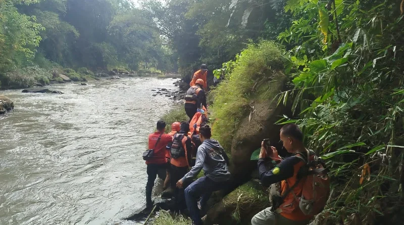 Anak yang Hilang Ditemukan Meninggal di Sungai Cicatih Sukabumi