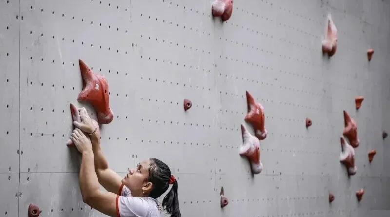 Indonesia Raih Empat Medali di World Climbing Series Krakow