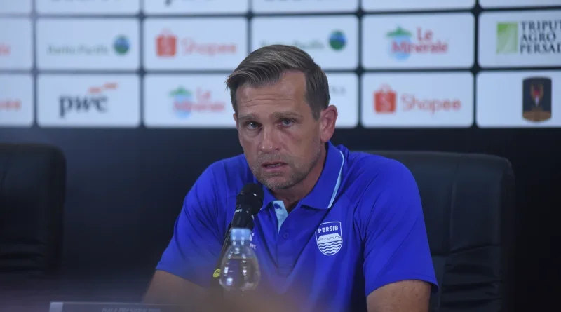 Igor Tolic Puji Penampilan Gemilang Pemain Muda Persib