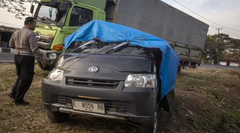 Korban Tewas Kecelakaan Pantura Indramayu Bertambah Jadi 13 Orang