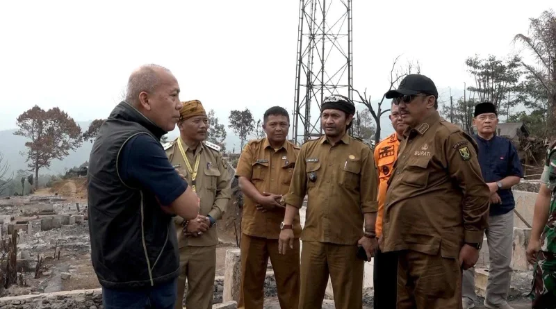 Tinjau Ciptamulya Sukabumi di Fase Rehabilitasi, Saan Mustopa: Yang Paling Mendesak Rumah juga Relokasi