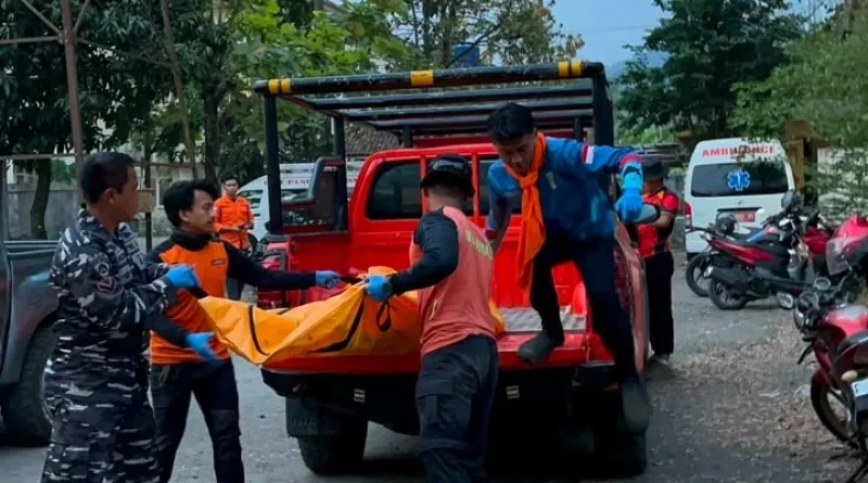Wisatawan Terseret Ombak Pantai Karangnaya Sukabumi Ditemukan Meninggal