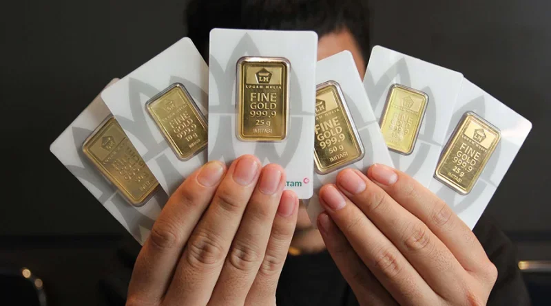 Harga Emas Antam Turun Rp7.000, Jadi Rp2,368 per Gram