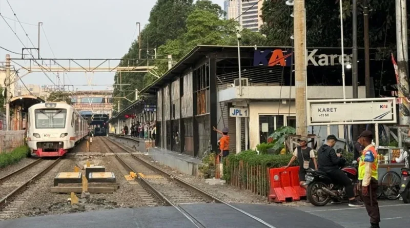 Stasiun Karet Resmi Ditutup, Penumpang Dialihkan ke BNI City