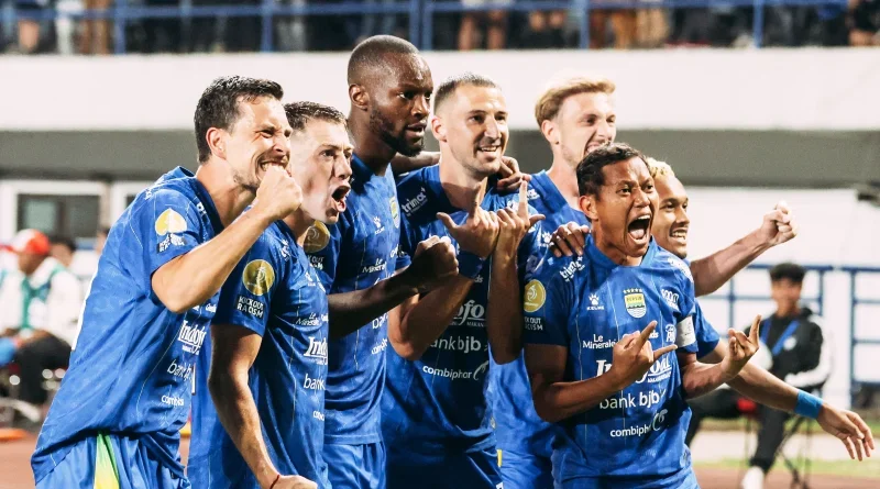 Remontada Persib, Tundukkan PSM Makassar 3-1 di GBLA