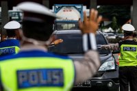 Gugur Saat Amankan Mudik, Brigadir Fajar Dapat Pangkat Luar Biasa