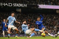 Gol Telat Enzo Fernandez Buyarkan Pesta Etihad, Man City Gagal Amankan Tiga Poin