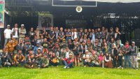 Komunitas Vespa Antique Club Gelar Riding 'Miripis' di Kawah Wayang Windu