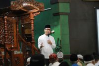 Bupati Bandung Gelar Jumling di Majalaya, Salurkan Santunan Anak Yatim dan Bantuan Masjid
