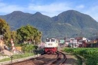 KAI Perluas Layanan, KA Sangkuriang Layani Bandung ke Ujung Timur Jawa