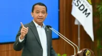 Bahlil Cari Pencipta Lagu ‘My Little Bolu Ketan’