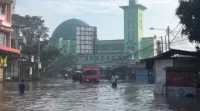 Banjir Rendam Sejumlah Titik di Dayeuhkolot dan Baleendah, Pengendara Diminta Waspada