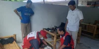 Mahasiswa Alami Sesak Nafas, PMI Jember Lakukan Evakuasi Cepat
