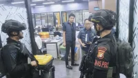 321 WNA Ditangkap dalam Penggerebekan Markas Judol Internasional di Hayam Wuruk