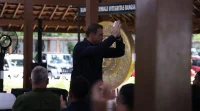 Lanjutkan Tugas Hodak di Persib, Tolic Merasa Terhormat