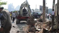 Pemkot Bandung Tertibkan 63 Bangunan Liar di Dipati Ukur